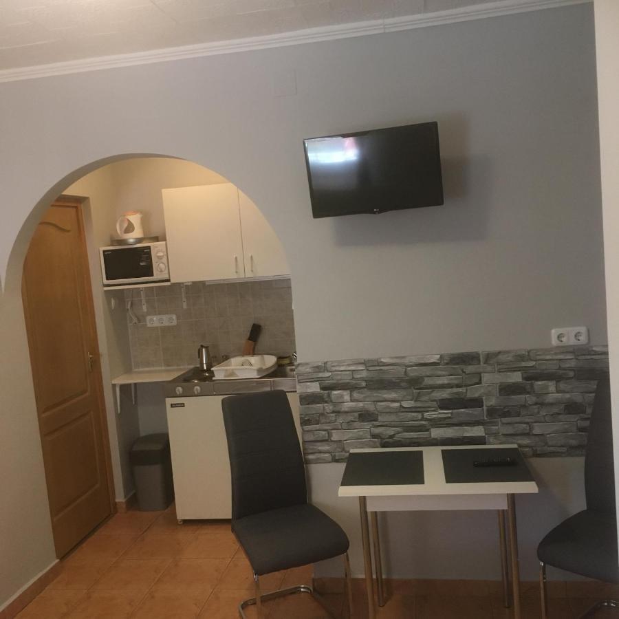 Liliom Vendégház Bakonybél Exterior foto